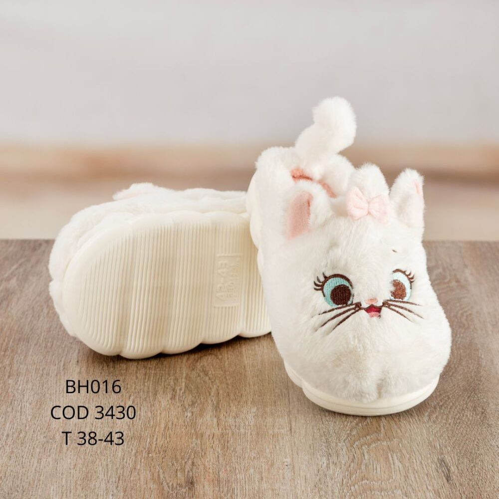 Pantuflas Gata Marie - T-38/43 - BH016